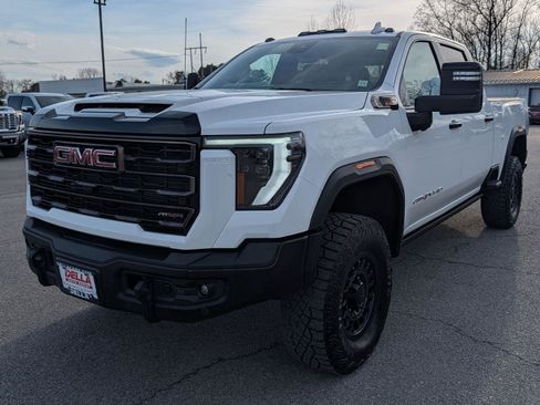 New 2025 GMC Sierra 2500 AT4X w/ AT4X AEV Edition AWD/4WD image 4