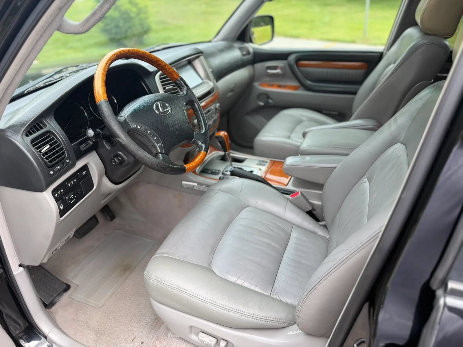 Used 2007 Lexus LX 470 4WD image 93