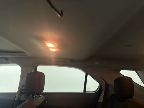 Used 2013 Chevrolet Equinox LT w/ Driver Convenience Package image 16