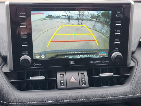 Used 2019 Toyota RAV4 Limited image 19