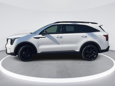 Used 2025 Kia Sorento X-Line EX AWD/4WD image 4