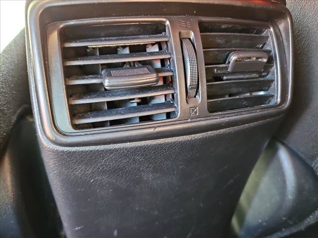 Used 2014 Nissan Rogue SV FWD image 16