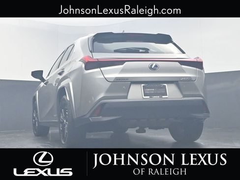 Used 2022 Lexus UX 250h w/ Premium Package AWD/4WD image 19