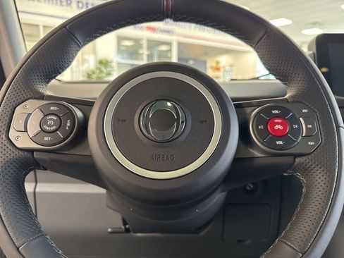 New 2025 INEOS Grenadier Fieldmaster Edition image 6