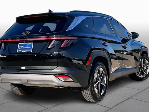 Certified 2025 Hyundai Tucson SEL image 11