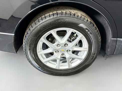 Used 2022 Chevrolet Equinox LT image 33