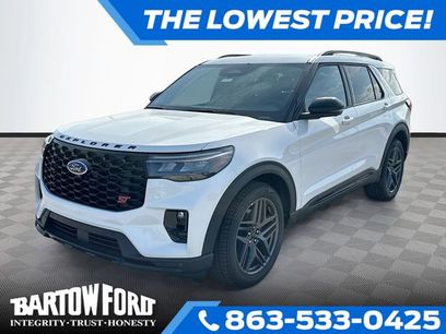 New 2026 Ford Explorer ST w/ Sun And Sound Package