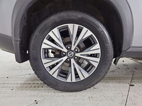 Used 2021 Nissan Rogue SV image 13