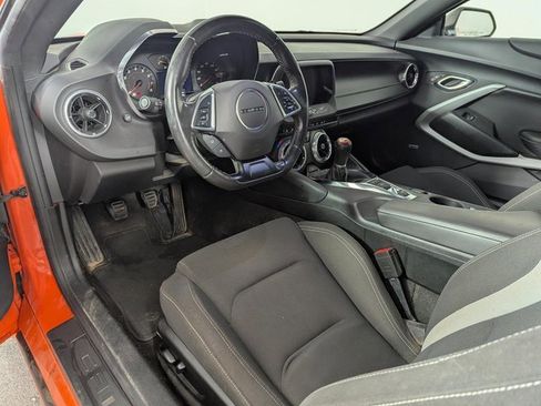 Used 2020 Chevrolet Camaro LT image 11