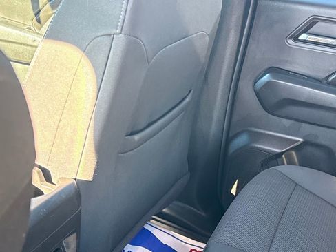 Used 2024 GMC Canyon Elevation w/ Convenience Package image 40