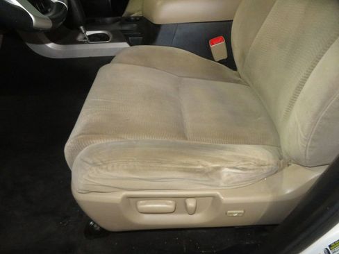 Used 2016 Toyota Sequoia SR5 AWD/4WD image 20