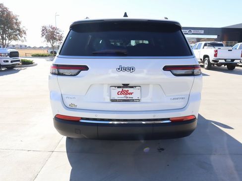 New 2025 Jeep Grand Cherokee L Limited image 24