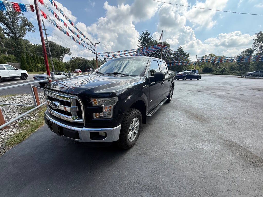 Used 2015 Ford F150 XLT w/ Equipment Group 301A Mid AWD/4WD image 5