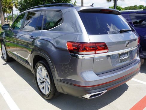 Used 2021 Volkswagen Atlas SE AWD/4WD image 8