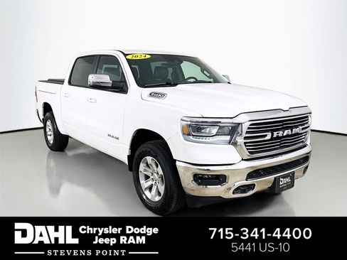 Used 2024 RAM 1500 Laramie AWD/4WD image 1