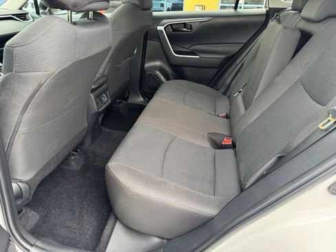 Used 2025 Toyota RAV4 LE image 10