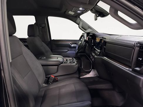 Used 2024 Chevrolet Silverado 1500 LT image 19