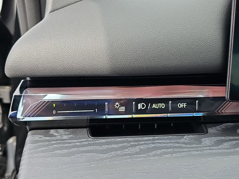 New 2026 BMW 530i w/ Convenience Package image 26