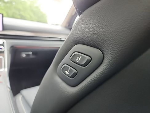 Used 2025 Genesis GV80 3.5T Advanced AWD/4WD image 29
