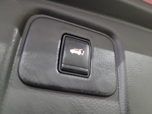 Used 2018 Nissan Murano Platinum image 54