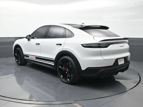 Certified 2022 Porsche Cayenne Turbo GT AWD/4WD image 3