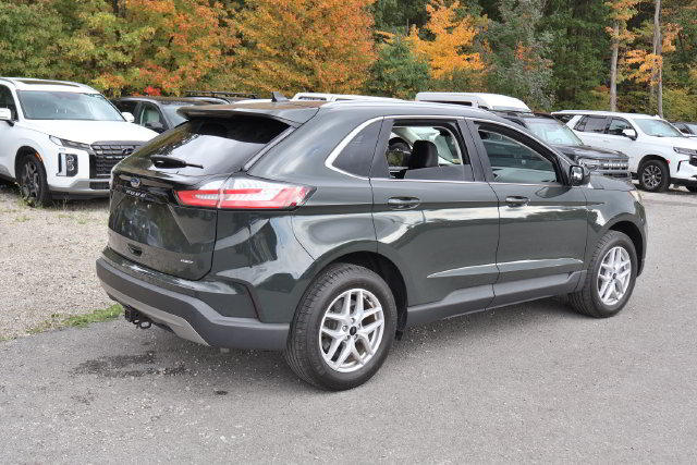 Used 2024 Ford Edge SEL w/ Convenience Package AWD/4WD image 6