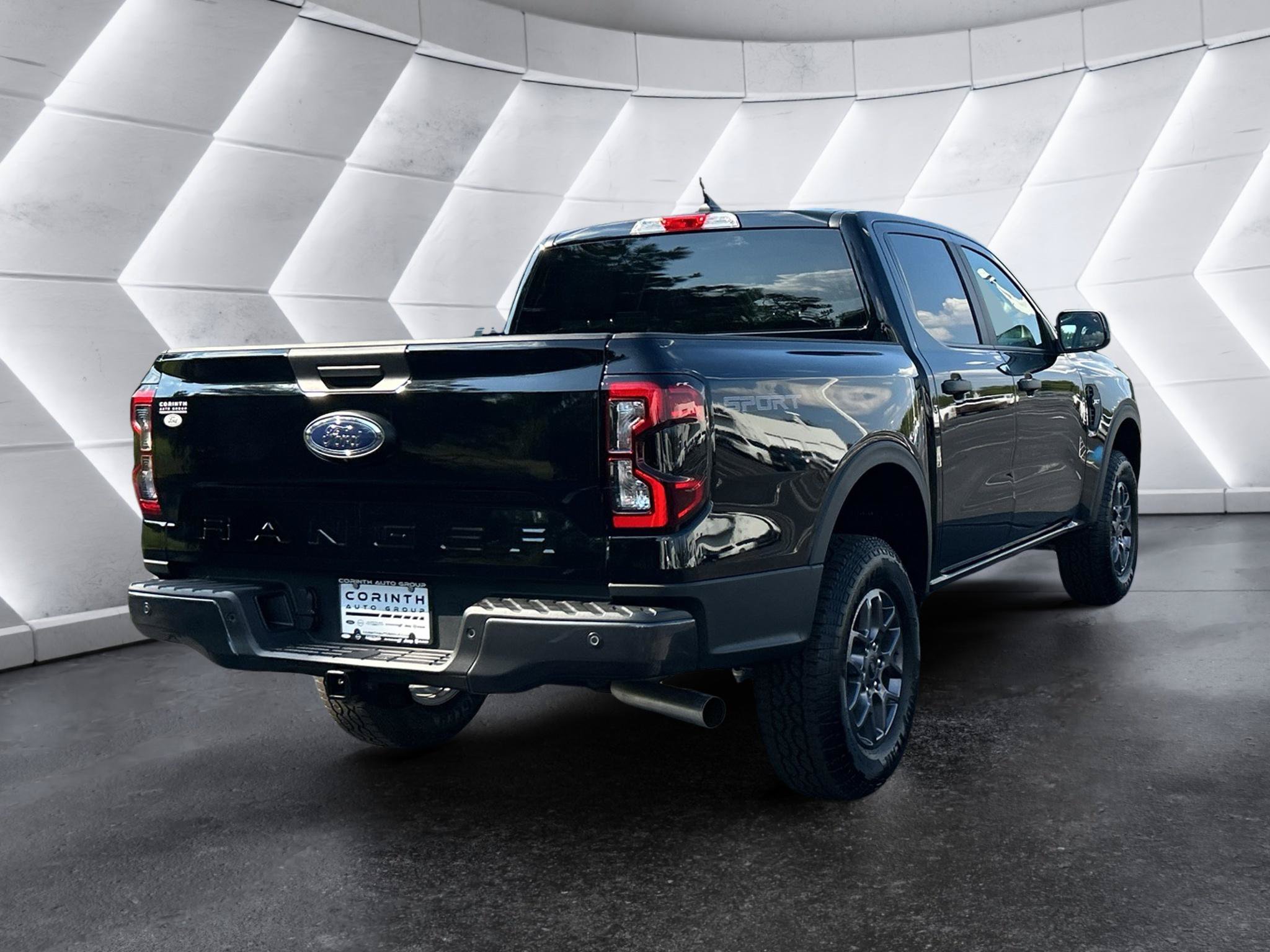 New 2026 Ford Ranger XLT w/ Trailer Tow Package RWD image 7