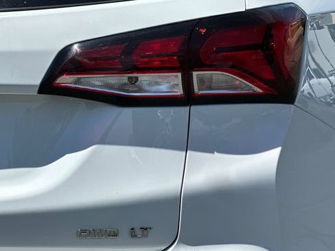 Used 2024 Chevrolet Equinox LT AWD/4WD image 26