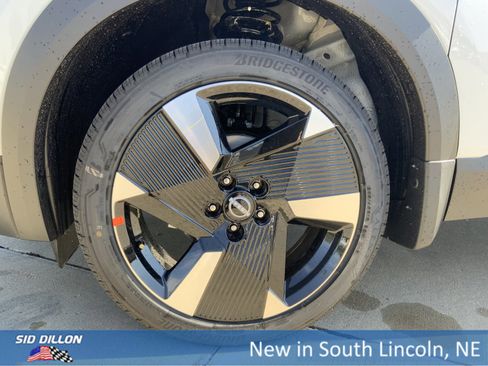 New 2026 Nissan Kicks SR w/ SR Premium Package image 11