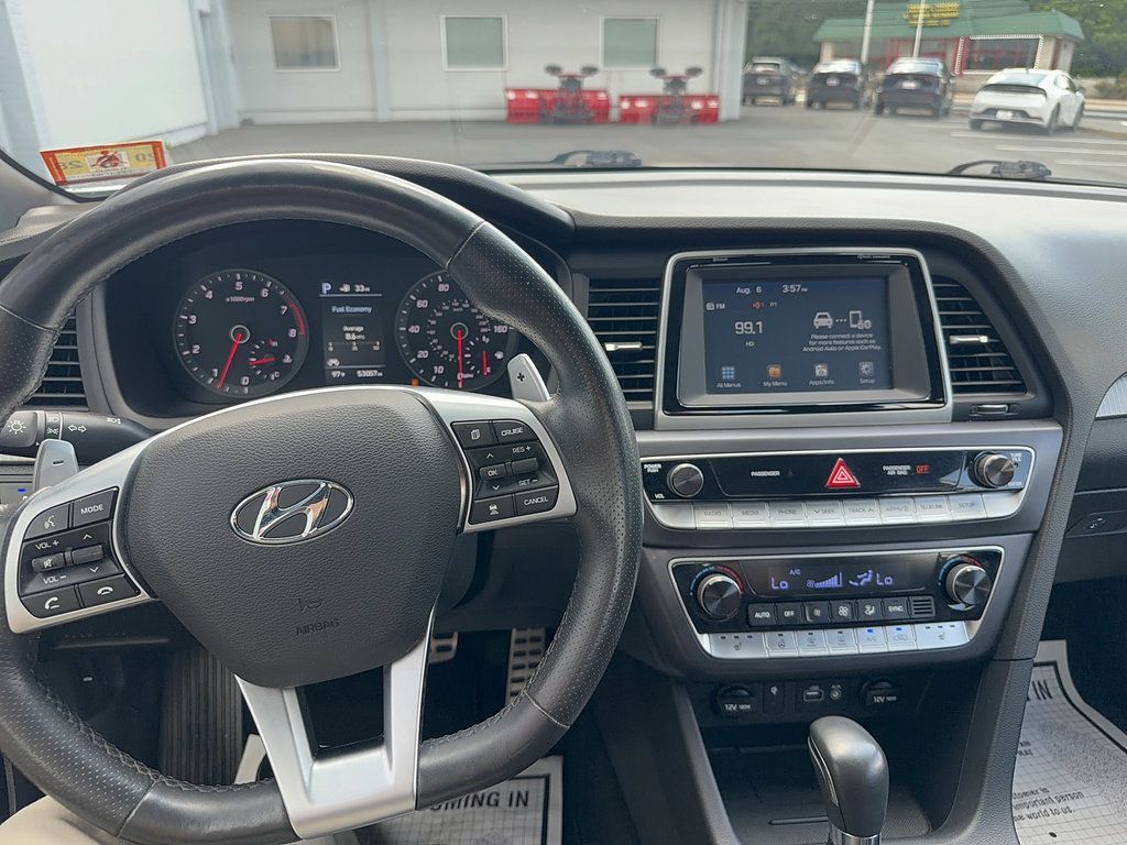 Used 2019 Hyundai Sonata Sport w/ Tech Package 03 FWD image 11