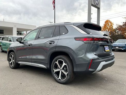 New 2026 Volkswagen Tiguan SE image 6