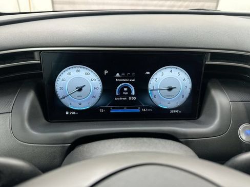 Used 2023 Hyundai Santa Cruz SEL Premium AWD/4WD image 11