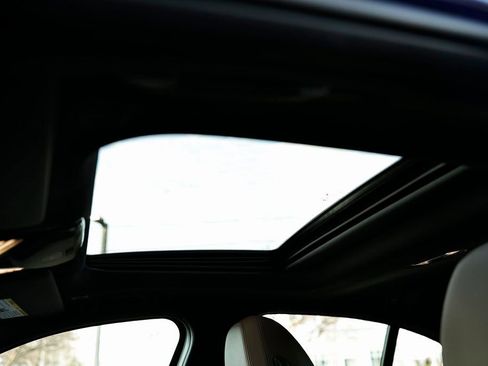 New 2026 BMW 330i 330i w/ M Sport Package image 15