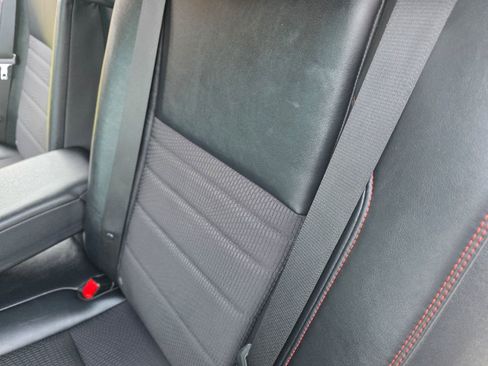 Used 2016 Toyota Camry SE image 33