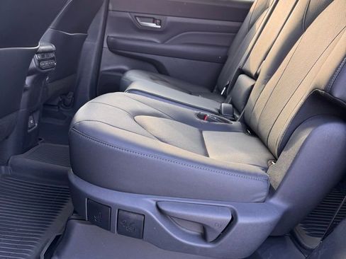 Used 2024 Toyota Grand Highlander Limited image 13