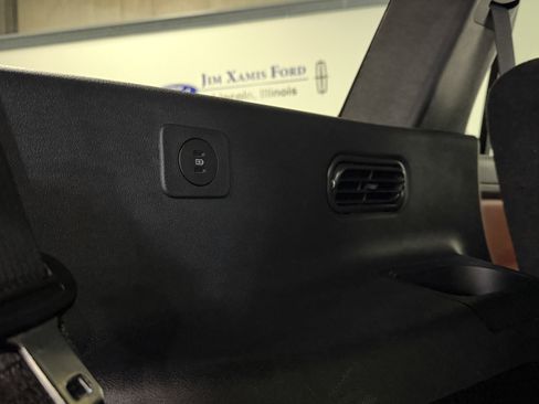 Used 2025 Lincoln Aviator Reserve w/ Illumination Package image 29