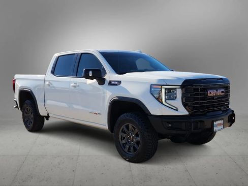 Used 2024 GMC Sierra 1500 AT4X image 2