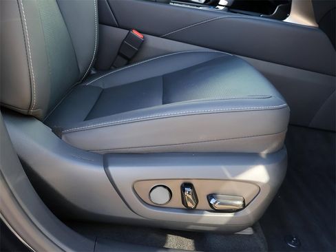 Used 2023 Lexus RX 350 Premium Plus image 11