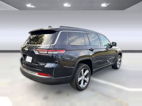 Used 2024 Jeep Grand Cherokee L Limited image 9