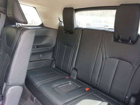 Used 2023 INFINITI QX60 Luxe image 17