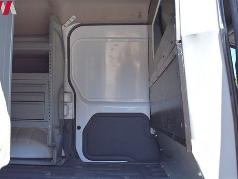 Used 2011 Ford Transit Connect XL image 18
