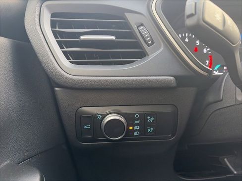 Used 2022 Ford Escape SE w/ Convenience Package image 17