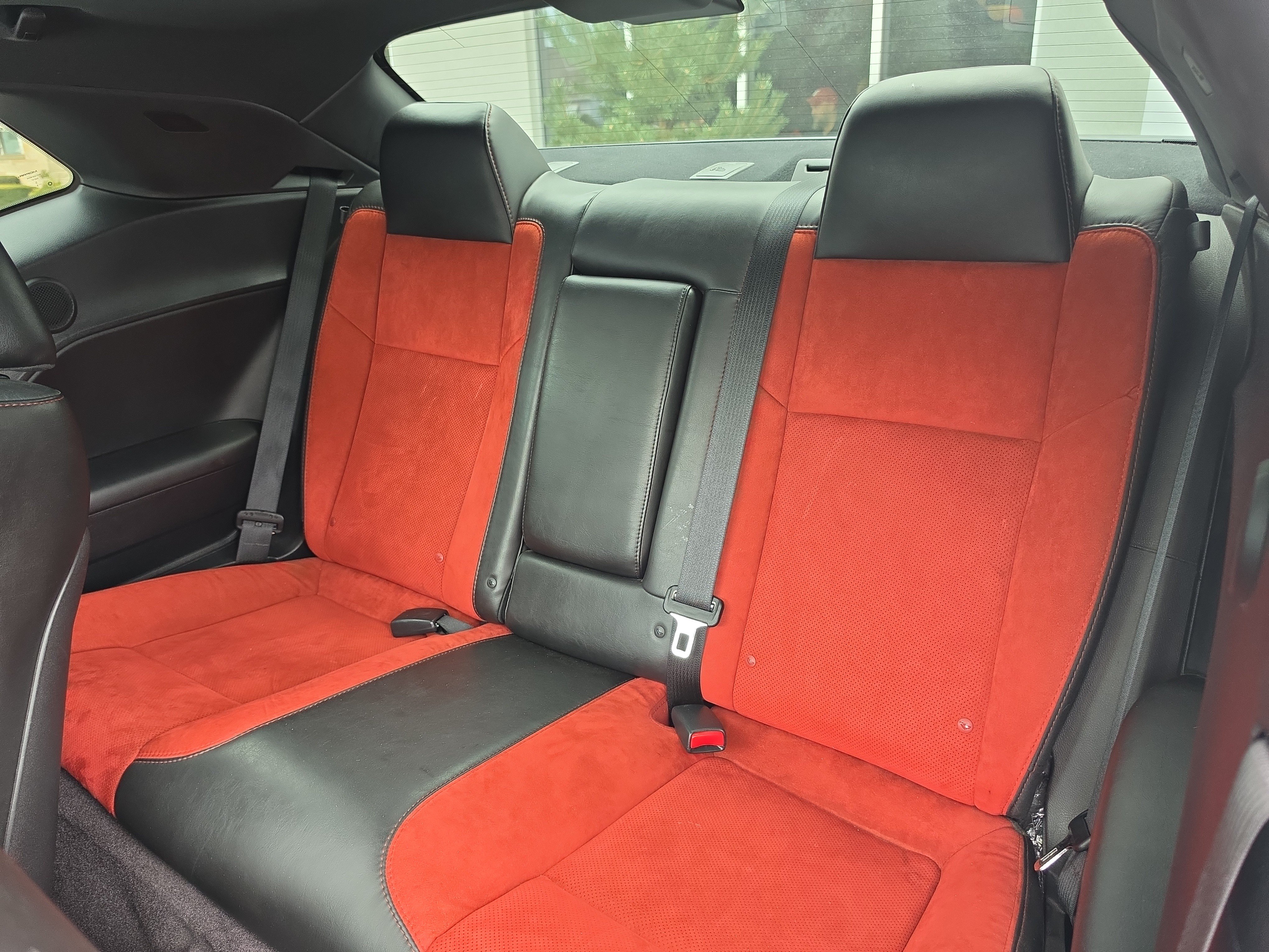 Used 2018 Dodge Challenger R/T Scat Pack RWD image 13