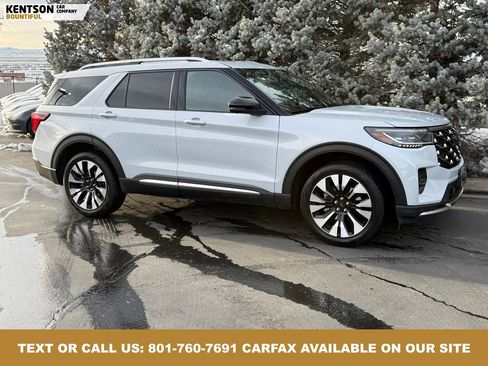 Used 2025 Ford Explorer Platinum w/ LUX Leather Package image 12