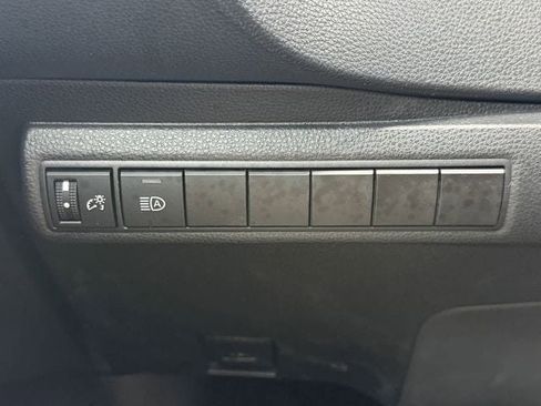 Used 2023 Toyota Corolla SE image 22