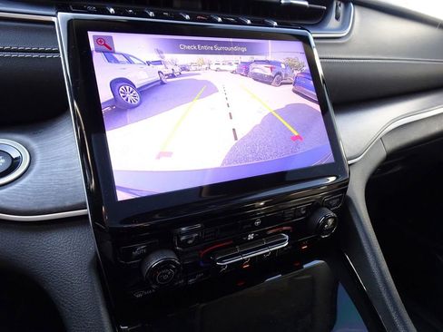 Used 2022 Jeep Grand Cherokee L Limited image 20