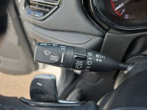Used 2022 Dodge Durango GT RWD image 25