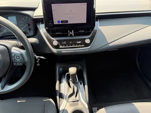 Used 2024 Toyota Corolla LE FWD image 11