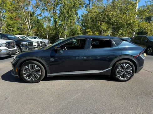 Used 2024 Kia EV6 Light image 2