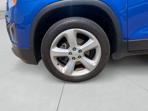 Used 2016 Chevrolet Trax LTZ AWD/4WD image 14